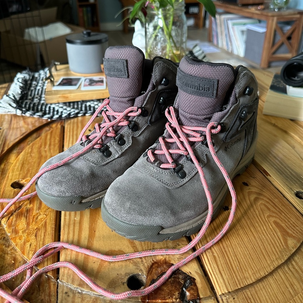 COLUMBIA NEWTON RIDGE PLUS WATERPROOF AMPED HIKING BOOT